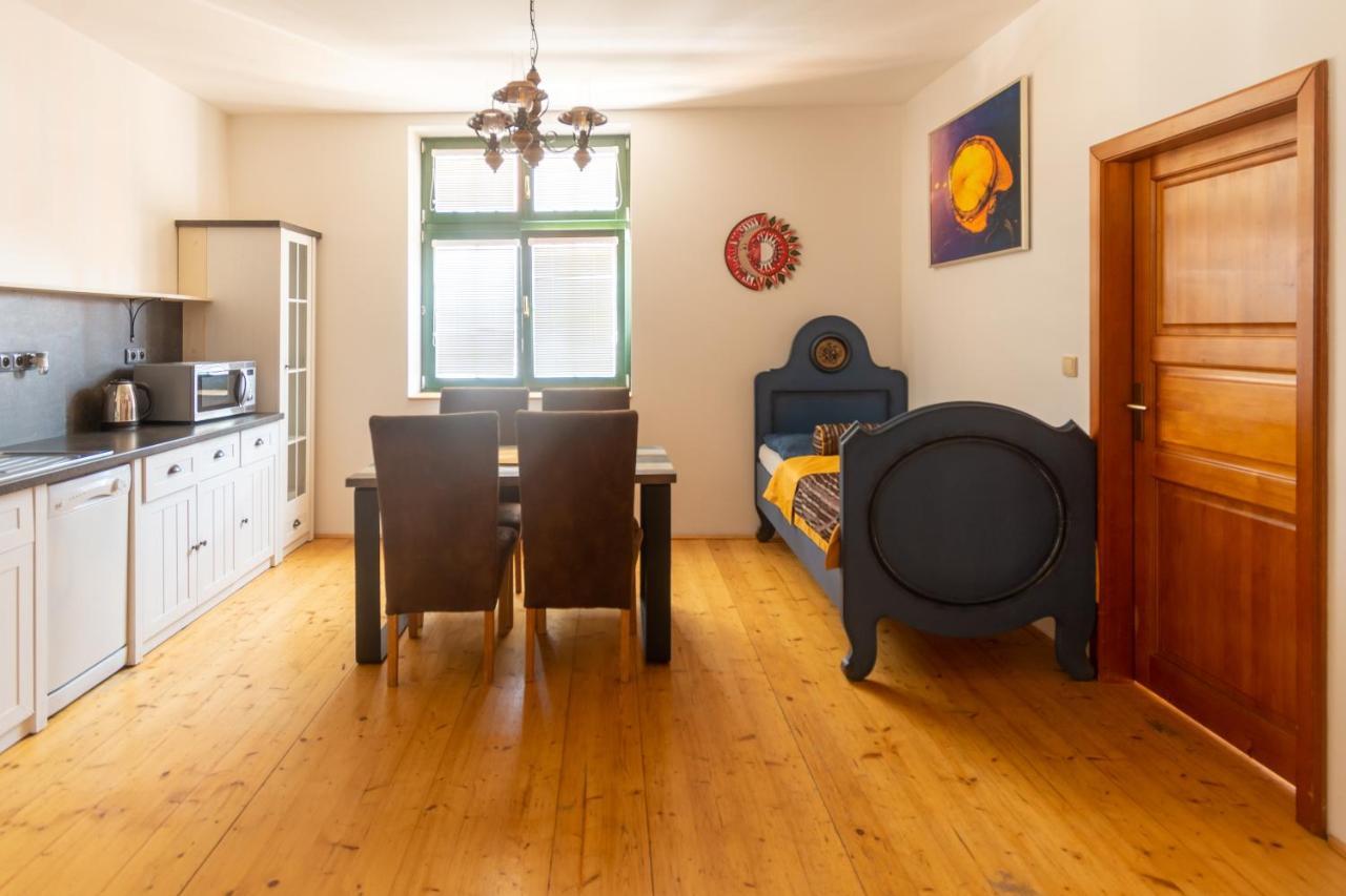 Apartment Sirius F In Center Of Cb Ceske Budejovice Buitenkant foto